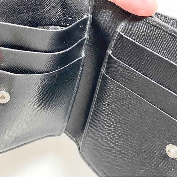 Prada black Tessuto nylon triangle logo medium bifold wallet 90s - Picture 9 of 10